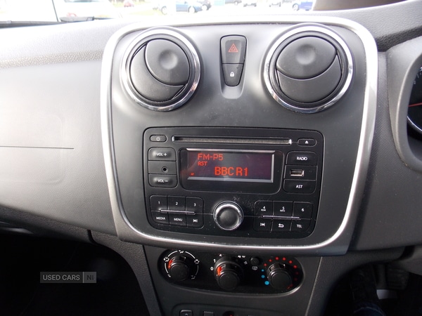 Used Dacia Sandero Stepway 2016 for sale - 76123196: Photo 16
