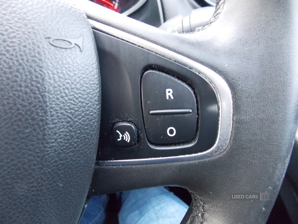Used Renault Clio 2018 for sale - 76350101: Photo 23