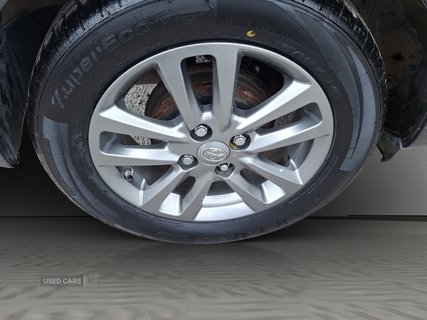 Used Toyota Yaris 2015 for sale - 77926473: Photo 14