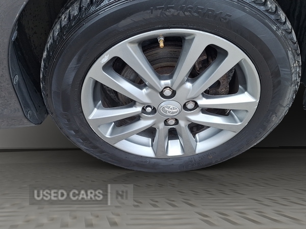 Used Toyota Yaris 2015 for sale - 77926473: Photo 15