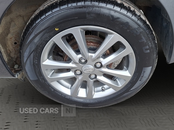 Used Toyota Yaris 2015 for sale - 77926473: Photo 17