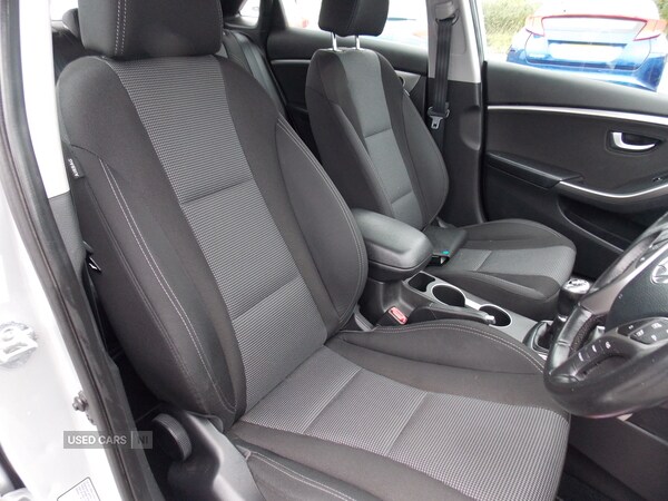 Used Hyundai i30 2012 for sale - 76248160: Photo 17