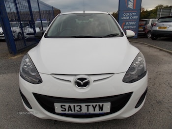 Used Mazda Mazda2 2013 for sale - 76190266: Photo 2