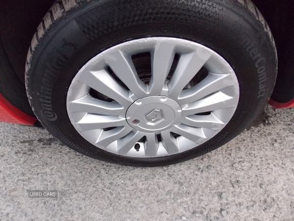 Used Renault Clio 2012 for sale - 76350099: Photo 11