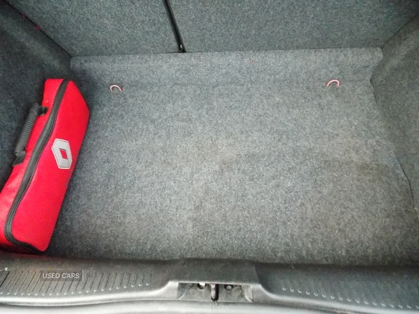 Used Renault Clio 2012 for sale - 76350099: Photo 13