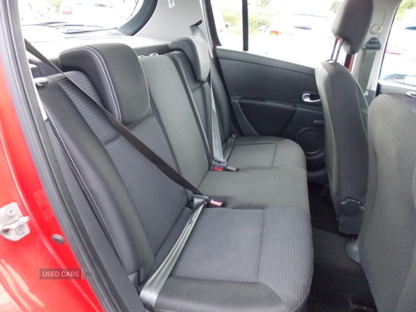 Used Renault Clio 2012 for sale - 76350099: Photo 14