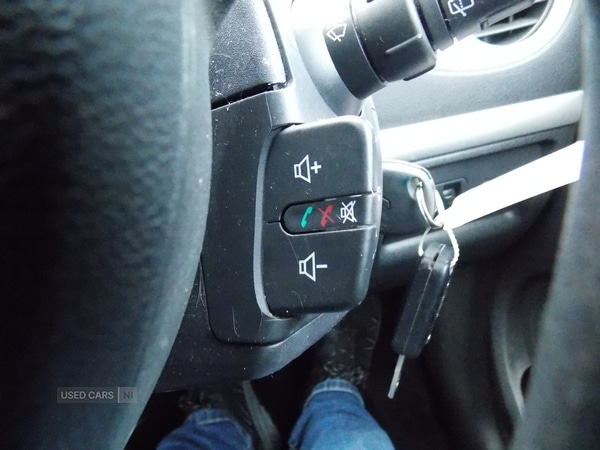Used Renault Clio 2012 for sale - 76350099: Photo 20