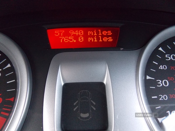 Used Renault Clio 2012 for sale - 76350099: Photo 22
