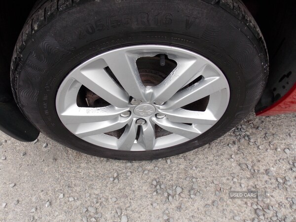 Used Peugeot 308 2014 for sale - 76201933: Photo 9