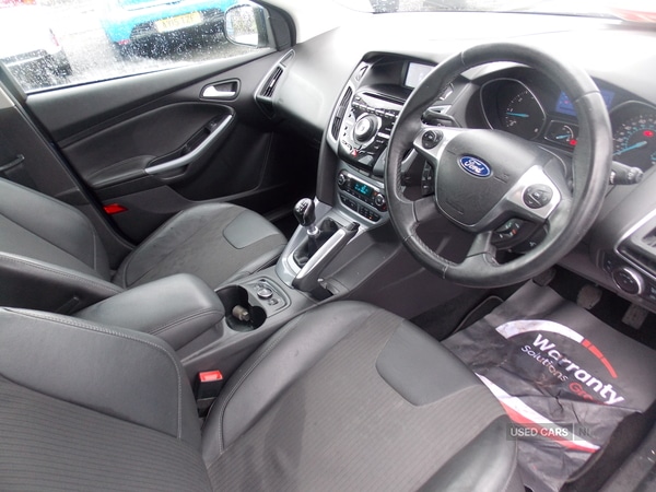 Used Ford Focus 2011 for sale - 76419424: Photo 17