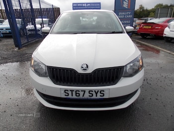Used Skoda Fabia 2017 for sale - 76139083: Photo 2