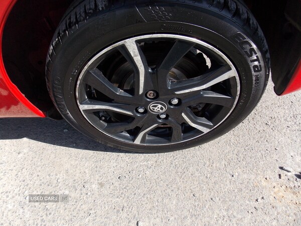 Used Toyota Yaris 2015 for sale - 74243647: Photo 12