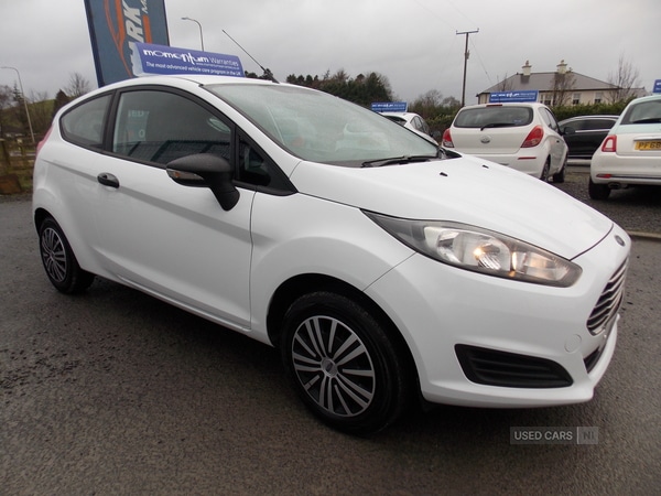 Used Ford Fiesta 2015 for sale - 77306677: Photo 1