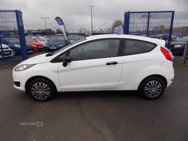 Used Ford Fiesta 2015 for sale - 77306677: Photo 4