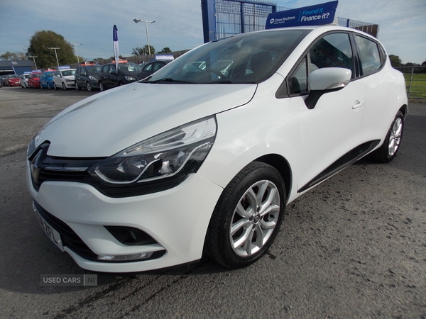Used Renault Clio 2018 for sale - 76110119: Photo 3