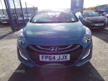 Used Hyundai i30 2014 for sale - 76296373: Photo