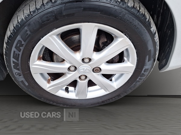 Used Toyota Yaris 2012 for sale - 77697249: Photo 14