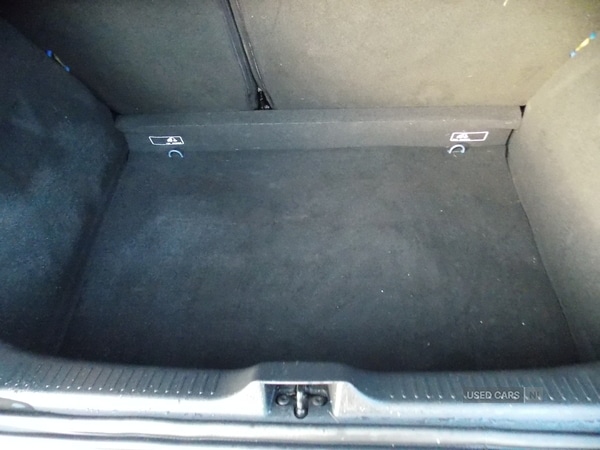 Used Renault Clio 2017 for sale - 76840158: Photo 13