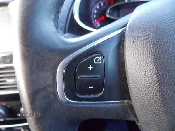 Used Renault Clio 2017 for sale - 76840158: Photo 24
