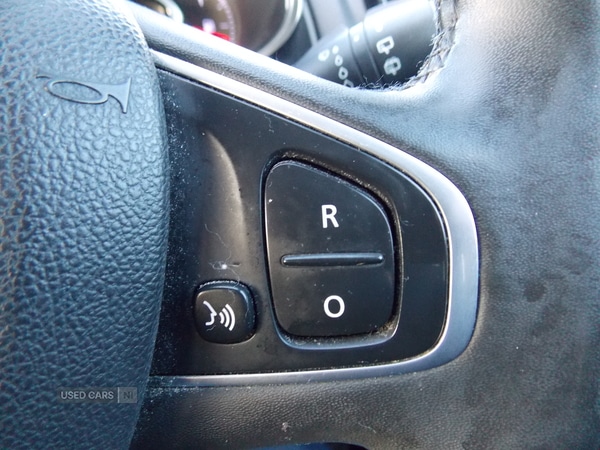 Used Renault Clio 2017 for sale - 76840158: Photo 25