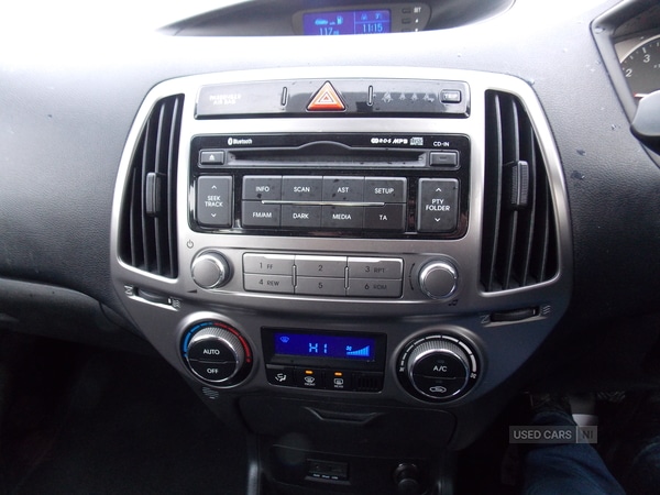 Used Hyundai i20 2013 for sale - 76802953: Photo 20