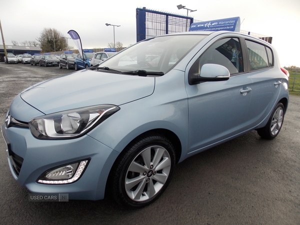 Used Hyundai i20 2013 for sale - 76802953: Photo 3