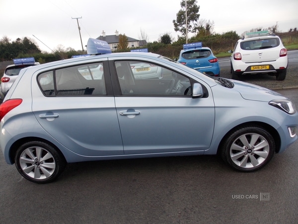 Used Hyundai i20 2013 for sale - 76802953: Photo 8