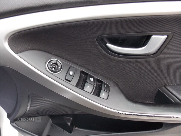 Used Hyundai i30 2013 for sale - 77647255: Photo 17