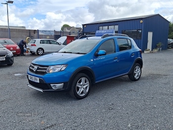 Used Dacia Sandero Stepway 2015 for sale - 78020725: Photo