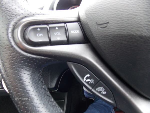 Used Honda Jazz 2014 for sale - 76825300: Photo 21