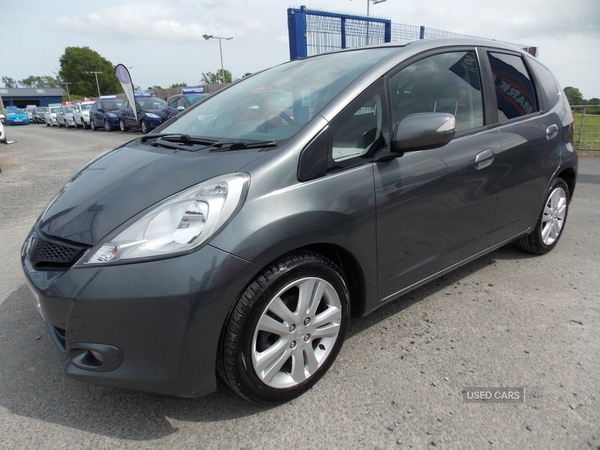 Used Honda Jazz 2014 for sale - 76825300: Photo 3
