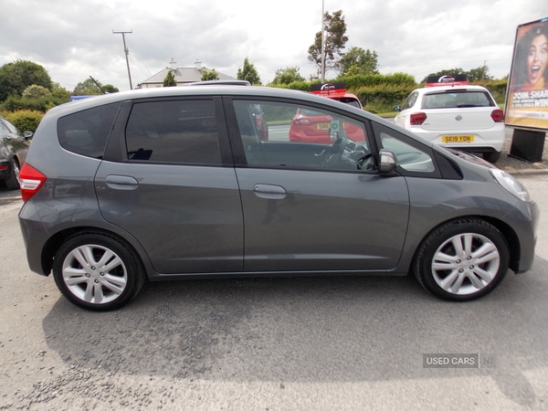 Used Honda Jazz 2014 for sale - 76825300: Photo 8