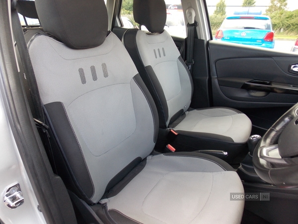 Used Renault Captur 2017 for sale - 75624591: Photo 17