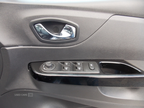 Used Renault Captur 2017 for sale - 75624591: Photo 18