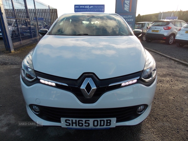 Used Renault Clio 2015 for sale - 76690339: Photo 2