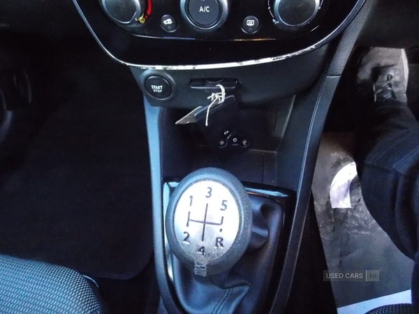 Used Renault Clio 2015 for sale - 76690339: Photo 21