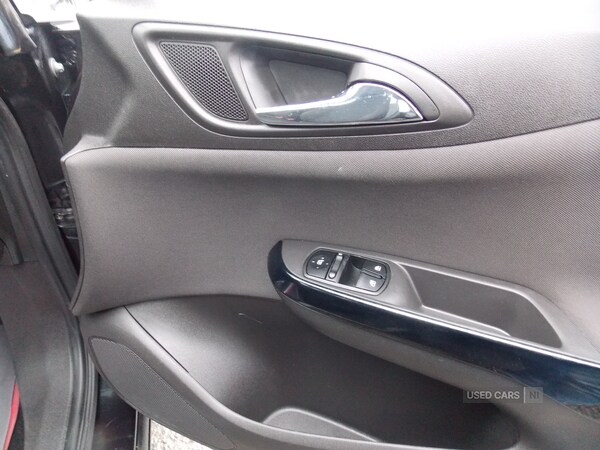 Used Vauxhall Corsa 2015 for sale - 75402586: Photo 17