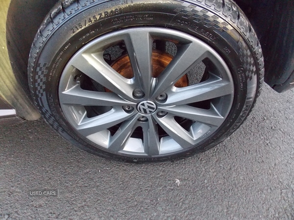 Used Volkswagen Polo 2015 for sale - 76825594: Photo 12