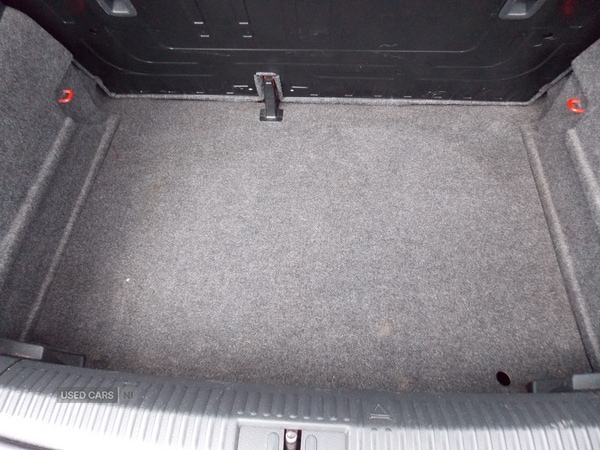 Used Volkswagen Polo 2015 for sale - 74214022: Photo 14