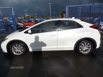 Used Honda Civic 2015 for sale - 75885258: Photo