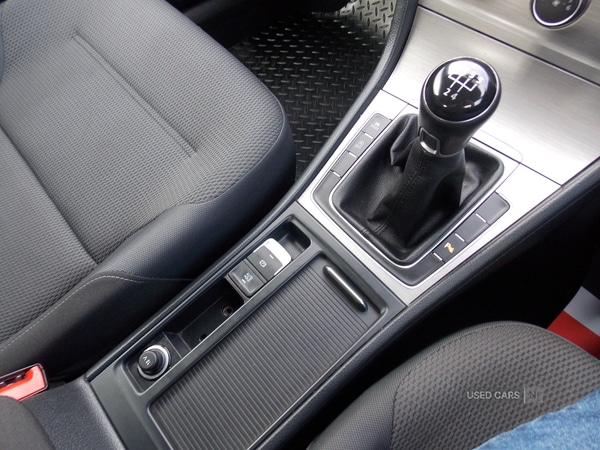 Used Volkswagen Golf 2015 for sale - 76201693: Photo 22
