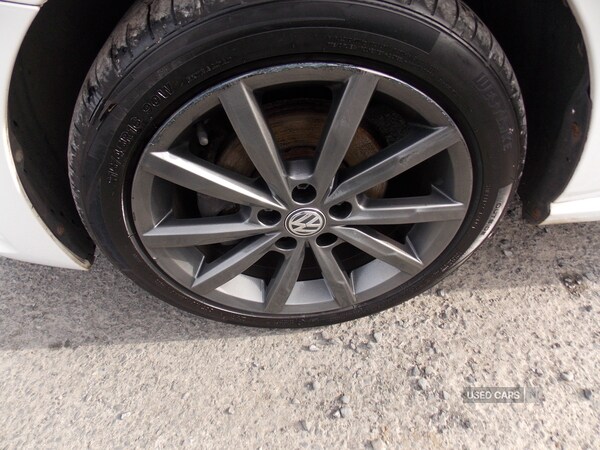 Used Volkswagen Polo 2015 for sale - 76338078: Photo 11