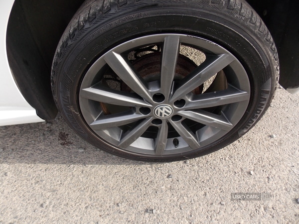 Used Volkswagen Polo 2015 for sale - 76338078: Photo 12