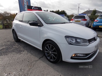 Used Volkswagen Polo 2015 for sale - 76338078: Photo
