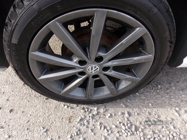 Used Volkswagen Polo 2015 for sale - 76338078: Photo 9