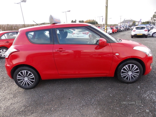 Used Suzuki Swift 2013 for sale - 76522878: Photo 8