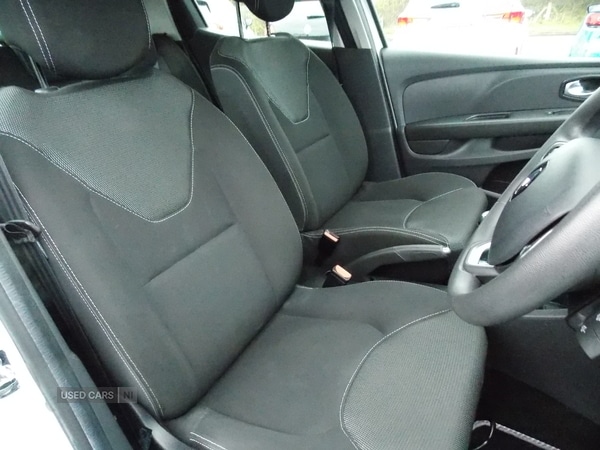 Used Renault Clio 2018 for sale - 76659576: Photo 16