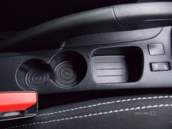 Used Renault Clio 2018 for sale - 76659576: Photo 20