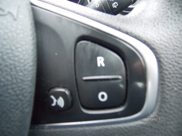 Used Renault Clio 2018 for sale - 76659576: Photo 22