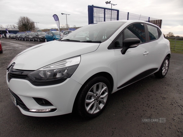Used Renault Clio 2018 for sale - 76659576: Photo 3